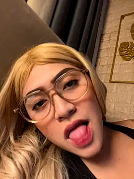 yourdevilsweettsx online show from 11/06/25, 11:58