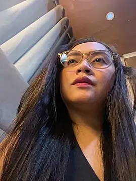 yourdevilsweettsx online show from 11/05/25, 11:35