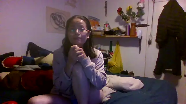 sweethanajapanese online show from 10/31/25, 12:40