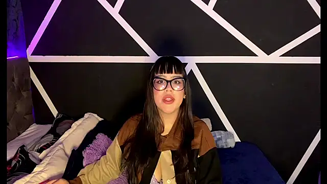 Melody dreams online show from 10/02/25, 04:16