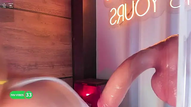 alyamonroe online show from 11/14/25, 11:03