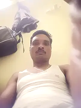 8133vaibhavh online show from 10/15/25, 03:20