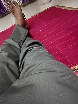 8133vaibhavh online show from 10/13/25, 02:40