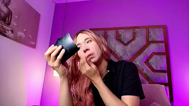 Electra Gosselin online show from 10/17/25, 12:07