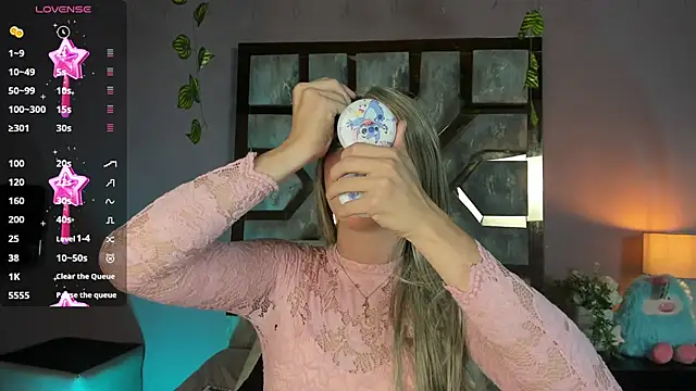 Electra Gosselin online show from 04/10/26, 12:50