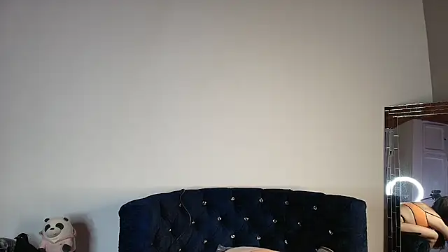 Electra Gosselin online show from 11/08/25, 03:32