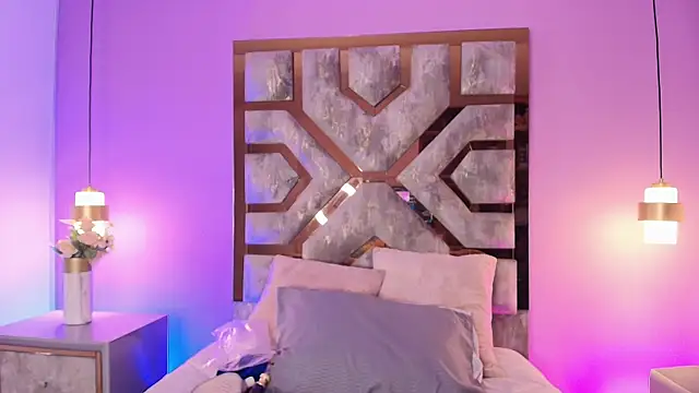 Electra Gosselin online show from 09/23/25, 12:01