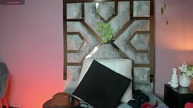 Electra Gosselin online show from 07/01/26, 01:28