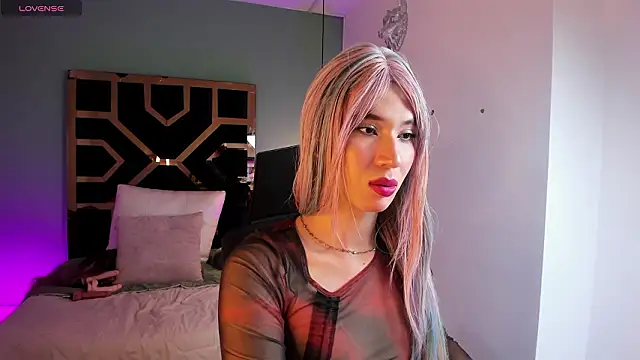 Snapshot of Electra_Gosselin chatting on 02/04/26, 02:28 Electra Gosselin online show from 02/04/26, 02:28