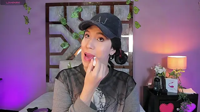 Snapshot of Electra_Gosselin chatting on 06/10/26, 12:56 Electra Gosselin online show from 06/10/26, 12:56
