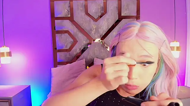 Electra Gosselin online show from 10/01/25, 12:20