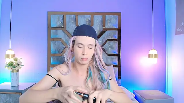 Electra Gosselin online show from 11/12/25, 04:05