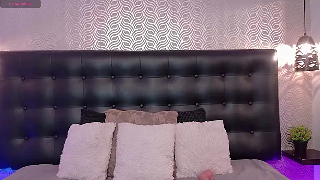 NaiaraMasson  online show from 03/14/26, 12:11