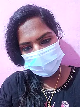 Snapshot of Tamil_Blackmoon chatting on 09/18/25, 04:43 Tamil Blackmoon online show from 09/18/25, 04:43