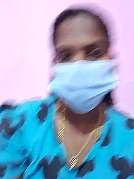 Snapshot of Tamil_Blackmoon chatting on 09/15/25, 02:50 Tamil Blackmoon online show from 09/15/25, 02:50