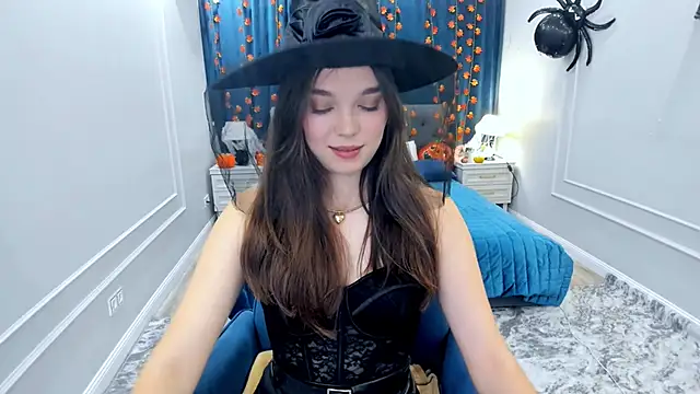 DivineAmour online show from 10/31/25, 02:30