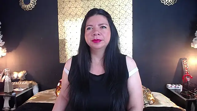 kinky momm online show from 05/10/26, 01:36