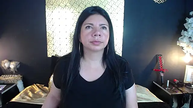 kinky momm online show from 05/01/26, 03:39