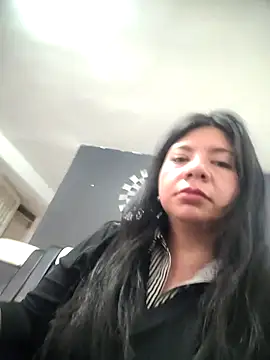 kinky momm online show from 11/20/25, 03:02