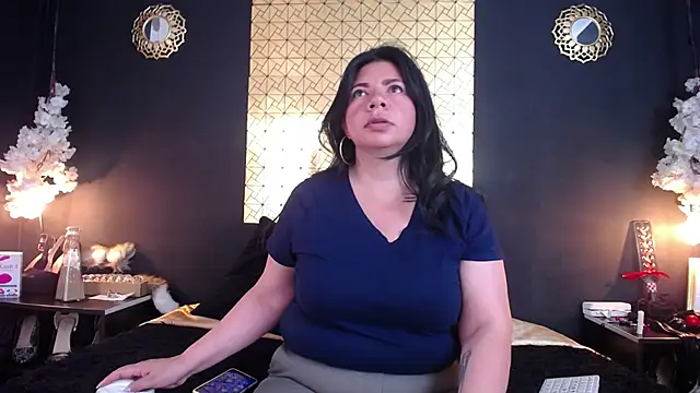 kinky momm online show from 05/05/26, 03:48