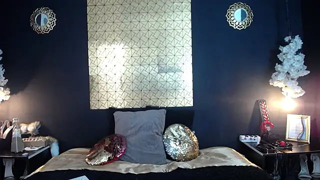 kinky momm online show from 05/11/26, 02:07
