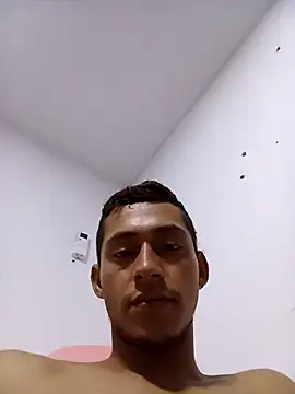 Boy hot- online show from 09/15/25, 05:08