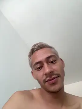 Boy hot- online show from 03/05/26, 03:08