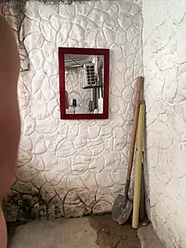 Boy hot- online show from 02/11/26, 08:09