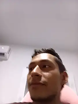 Boy hot- online show from 09/16/25, 04:24