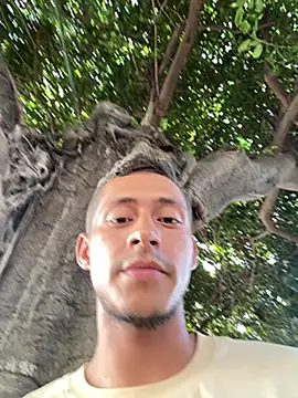 Boy hot- online show from 02/20/26, 08:11