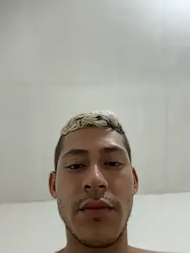 Boy hot- online show from 05/26/26, 06:11