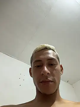 Boy hot- online show from 04/02/26, 07:26