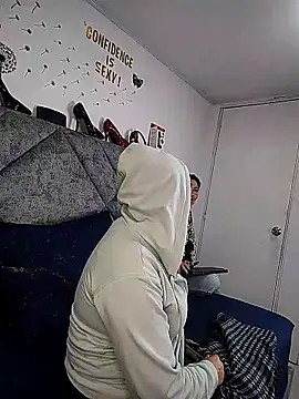 Shantey Laurent online show from 02/01/26, 02:37