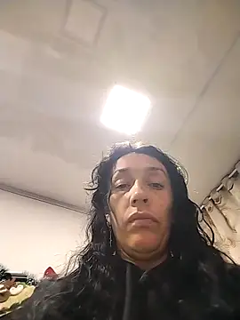 Shantey Laurent online show from 12/16/25, 01:48