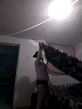 Shantey Laurent online show from 10/27/25, 09:32