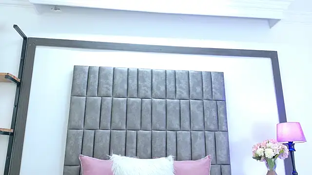 Skyler Fox  online show from 02/28/26, 08:19