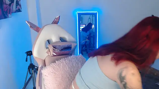 Maddy Vicius19 online show from 11/10/25, 08:58