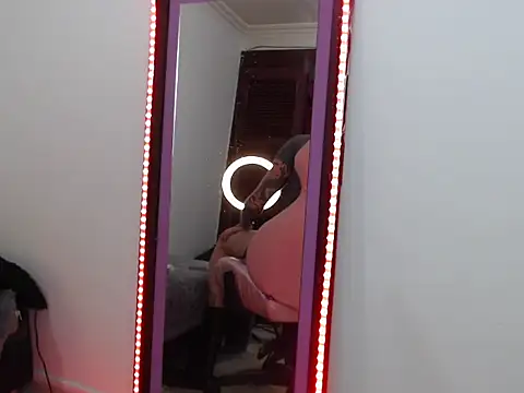 Maddy Vicius19 online show from 09/20/25, 07:41