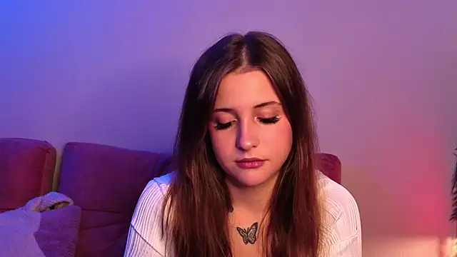 LoveSeekins online show from 10/22/25, 07:35