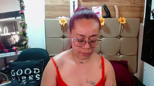 MIA  SPENCER online show from 10/03/25, 06:09