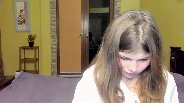 Lilly Jess online show from 10/21/25, 05:01