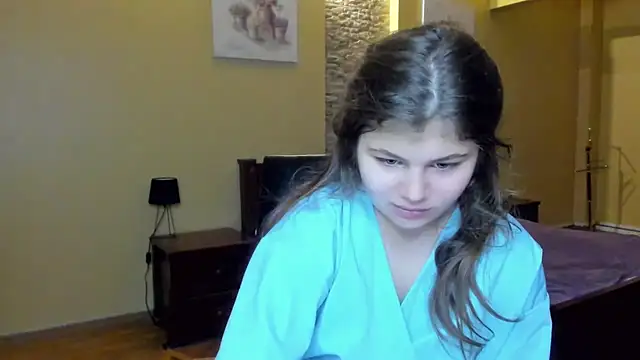 Lilly Jess online show from 11/17/25, 08:24