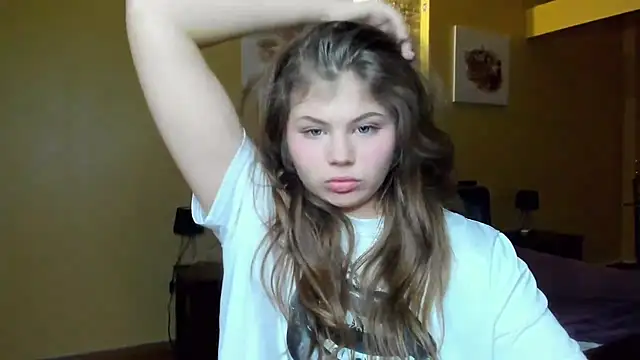 Lilly Jess online show from 11/20/25, 06:19