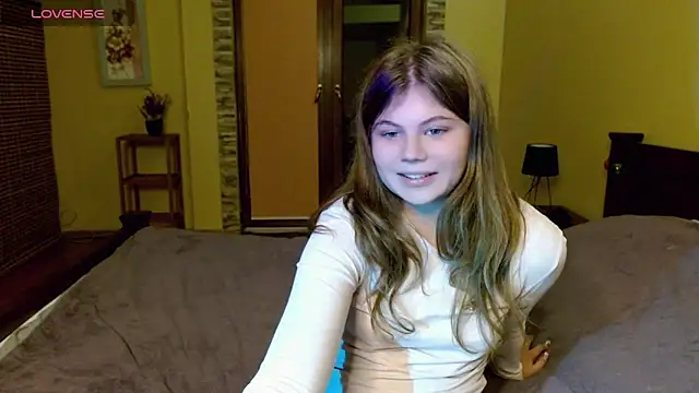 Lilly Jess online show from 10/06/25, 06:30