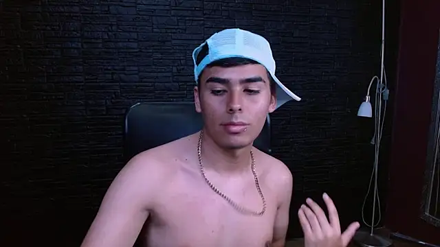 Matthewlodge online show from 12/15/25, 04:57