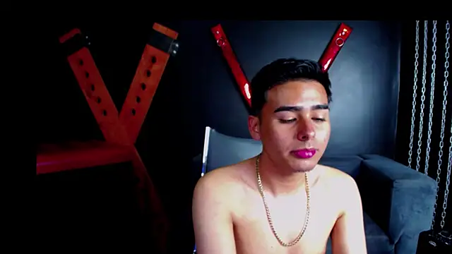 Matthewlodge online show from 11/05/25, 01:47