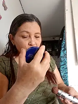 Snapshot of marfil_milf chatting on 10/06/25, 03:46 marfil milf online show from 10/06/25, 03:46