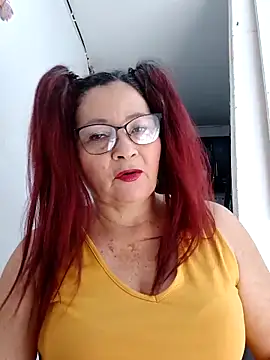 Snapshot of marfil_milf chatting on 09/27/25, 02:01 marfil milf online show from 09/27/25, 02:01