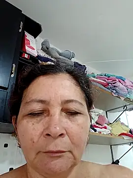 Snapshot of marfil_milf chatting on 09/14/25, 01:55 marfil milf online show from 09/14/25, 01:55