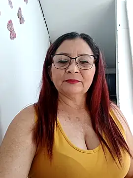Snapshot of marfil_milf chatting on 10/09/25, 02:06 marfil milf online show from 10/09/25, 02:06